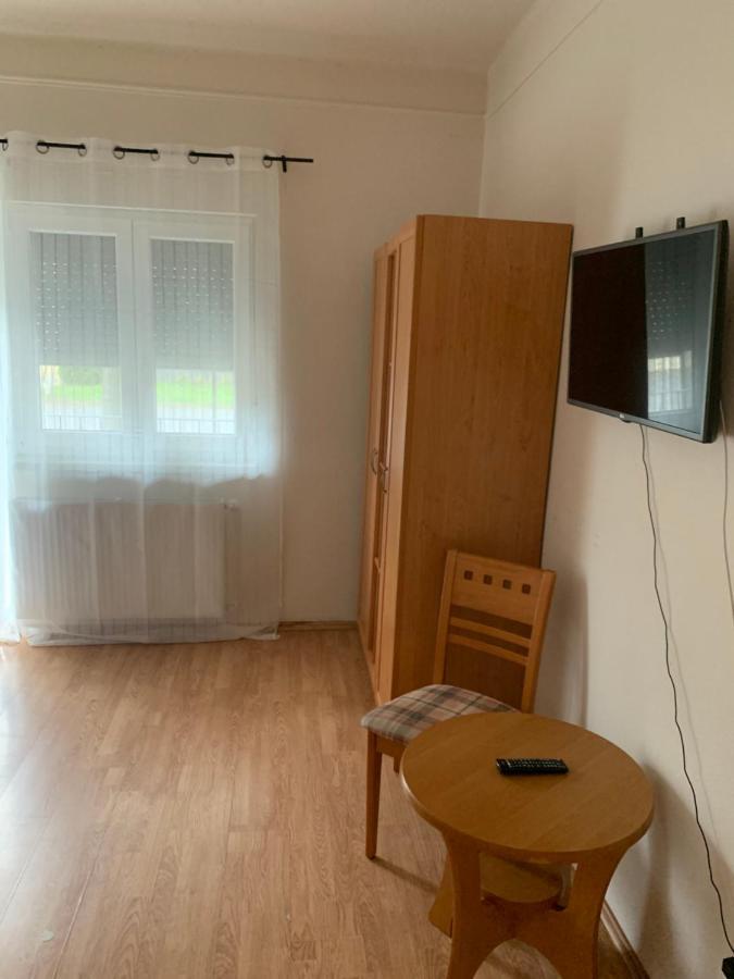 Gabor Aron Apartment Hajdúszoboszló Eksteriør billede