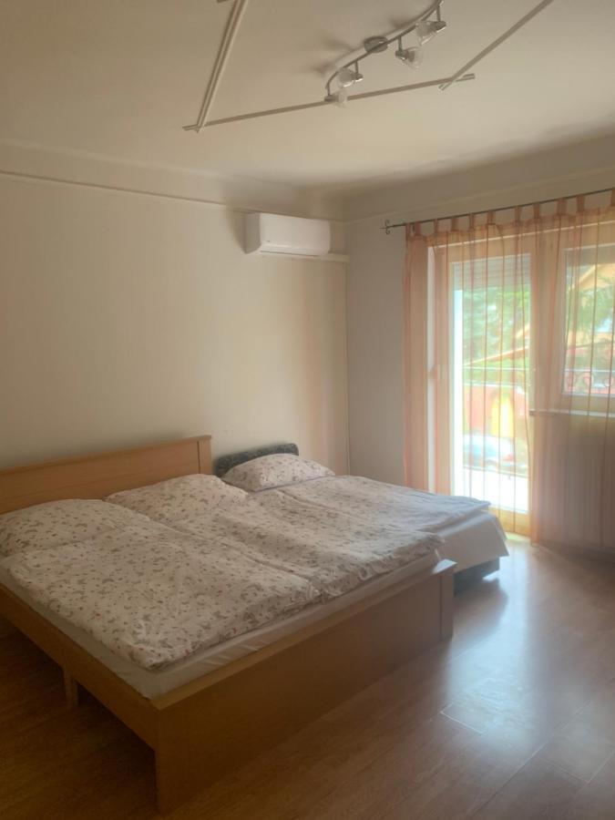 Gabor Aron Apartment Hajdúszoboszló Eksteriør billede